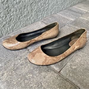Cole Haan Women Flats Sz 8.5B Brown Beige Snake Print Shoes Slip On